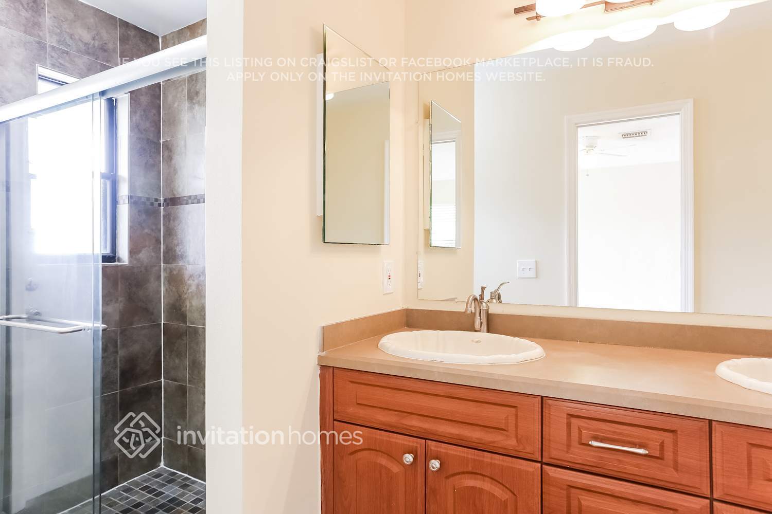 Building Photo - 7120 NW 43rd St