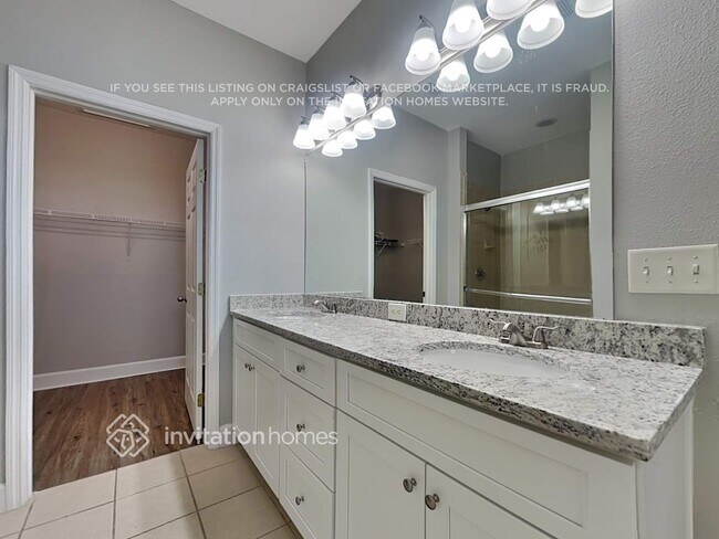 Building Photo - 6515 Quiet Pool Ct