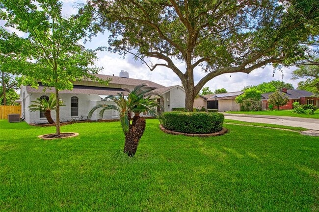 Building Photo - 18330 Cape Bahamas Ln