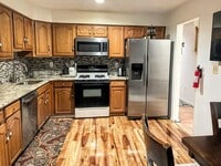 Building Photo - 176 Thoreau Dr