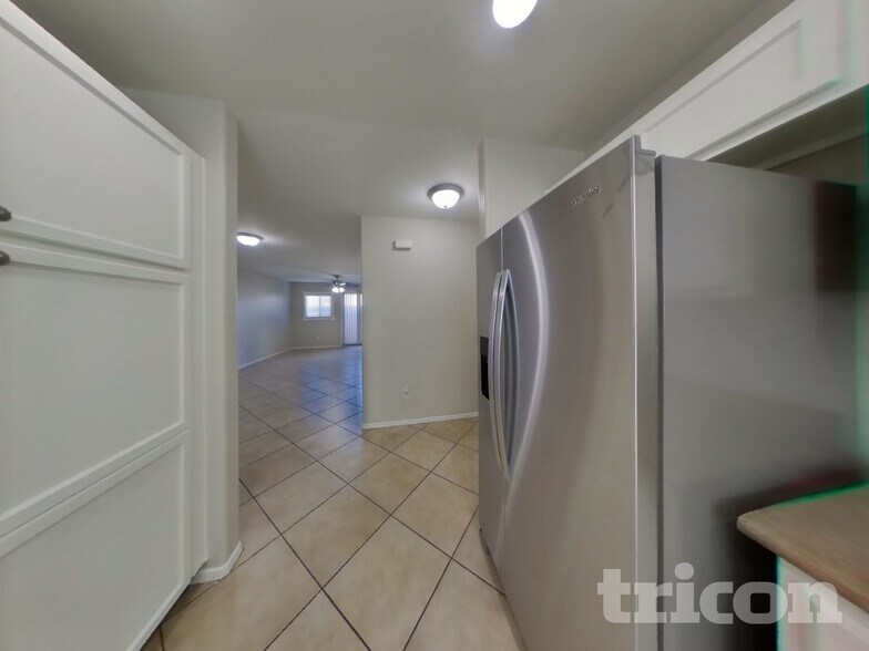 Building Photo - 5292 Tipper Ave