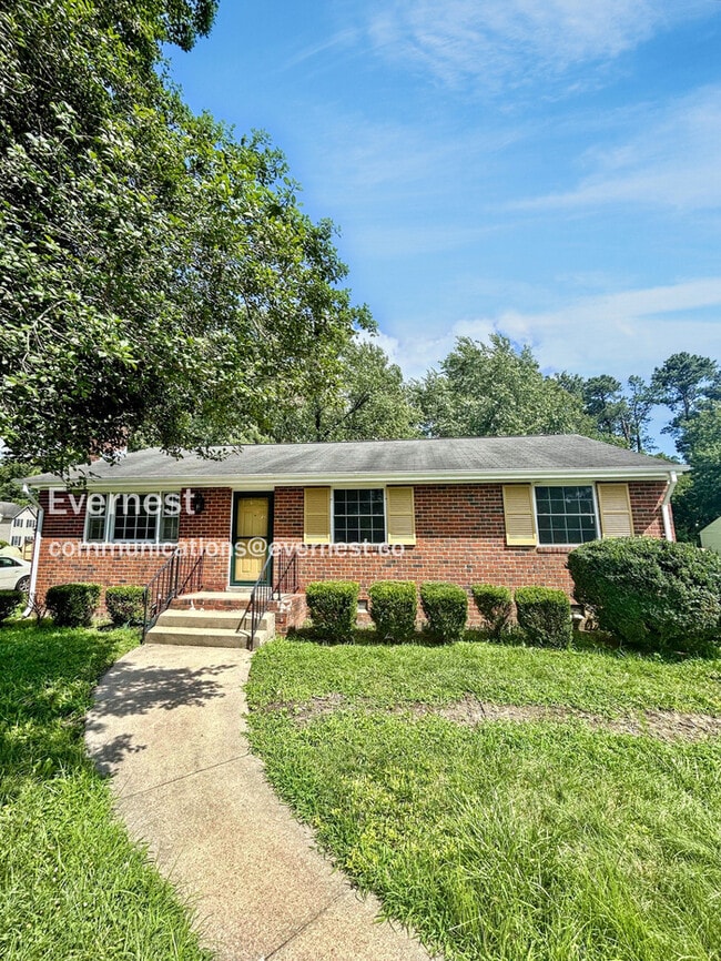 Building Photo - 10813 Bluebell Dr