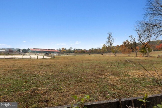 Building Photo - 210 Garrison Forest Rd