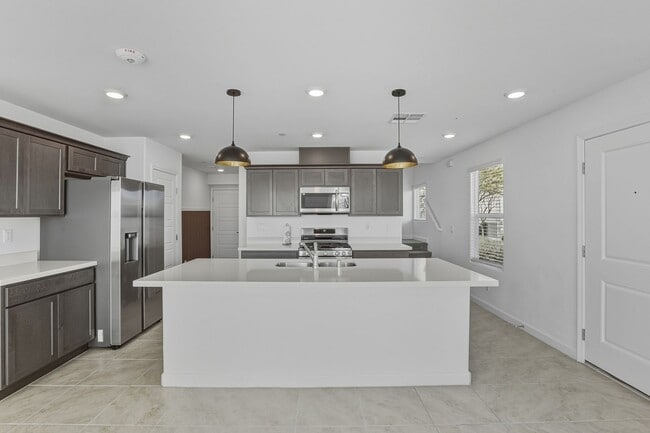 Building Photo - Brand New 2 Bedroom Townhome for Rent! Minutes from Nellis AFB!