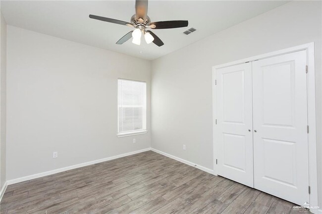 Building Photo - 9 Sandpiper Ave