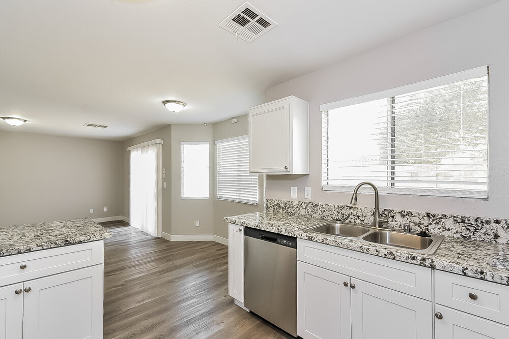 Building Photo - 3406 Genesee Gorge Ave