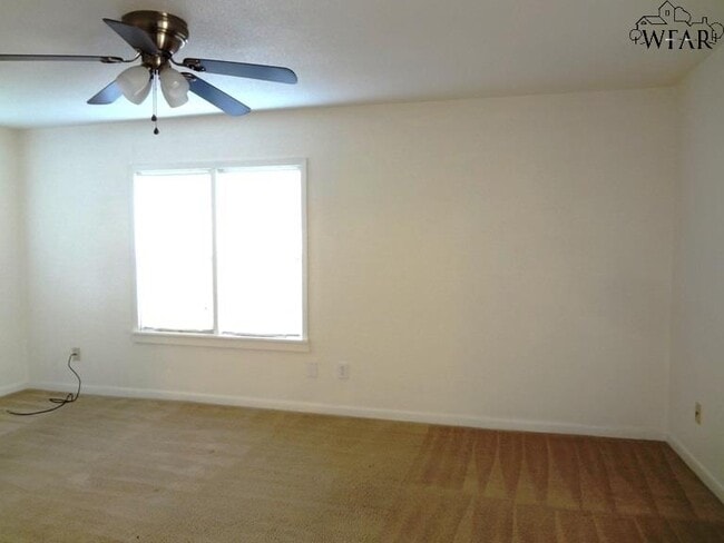 Building Photo - 2113 Taylor St
