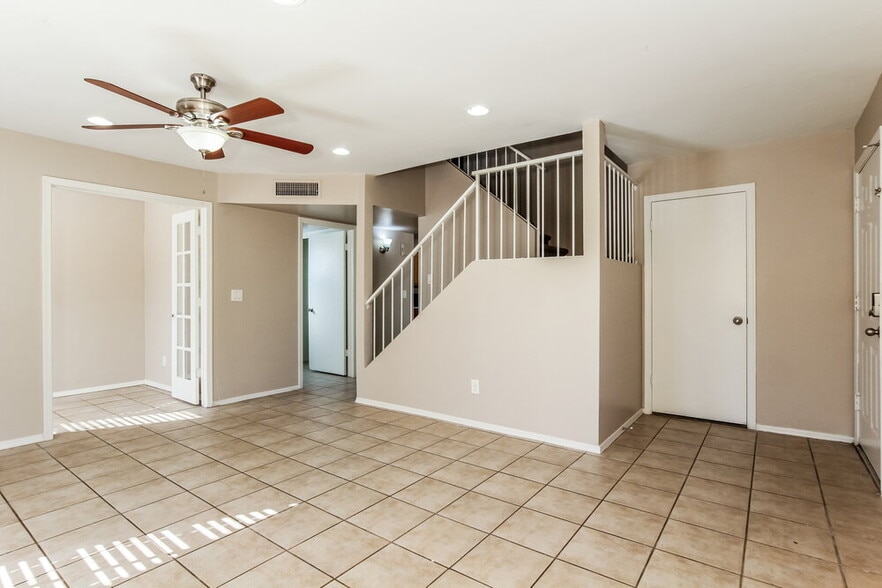 Building Photo - 4729 W Havasupai Dr