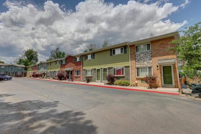 Primary Photo - Carr Street Townhomes