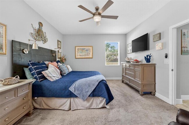 Building Photo - 5227 ADMIRAL POINTE Dr