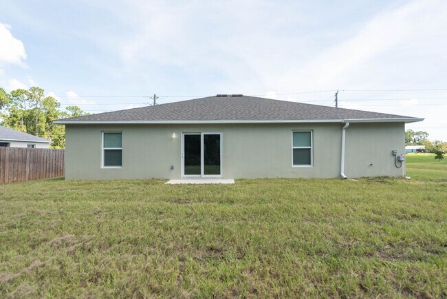 Building Photo - New Construction 4-Bed Palm Bay Home