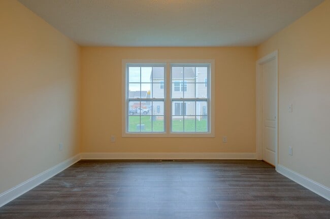 Building Photo - More units and move-in options available!