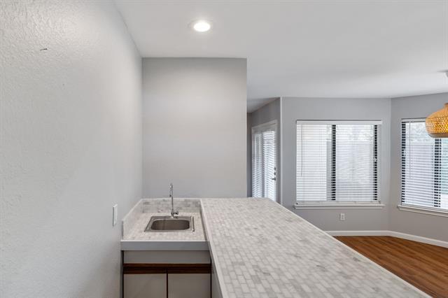 Building Photo - 563 Ranch Trail