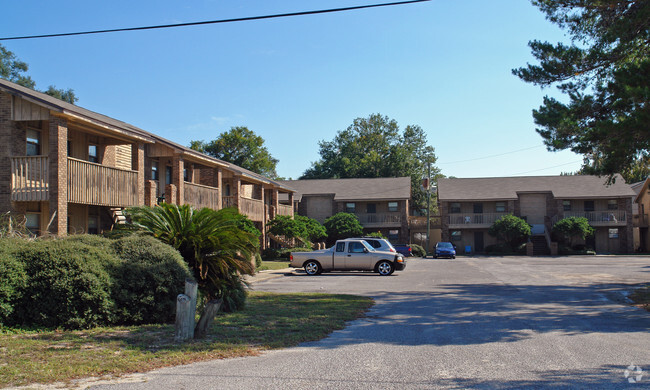Primary Photo - Brierwood