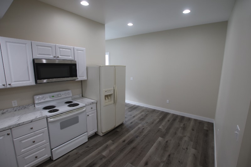Building Photo - 527 Hillsdale St
