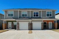 Building Photo - 7617 Owen Ln