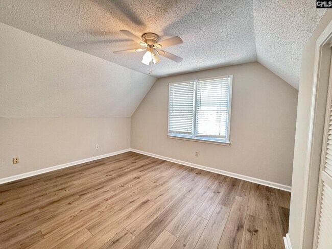 Building Photo - 103 Riverwalk Ct