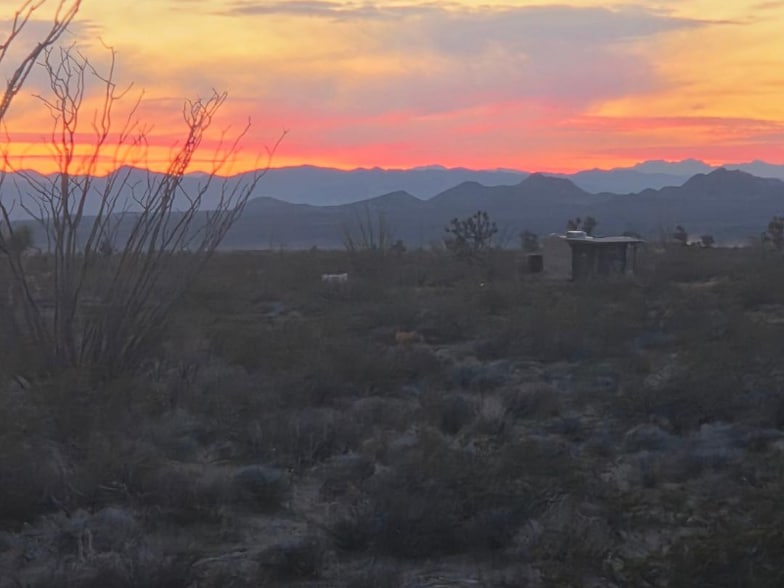 Building Photo - 15231 S Wild Bill Rd