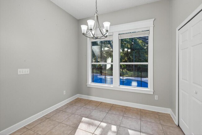 Building Photo - 1440 S Burgandy Trail