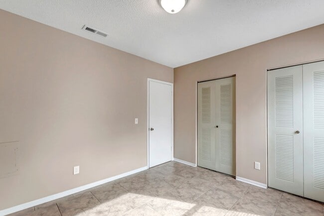 Building Photo - Newly Renovated Units in Killen, AL