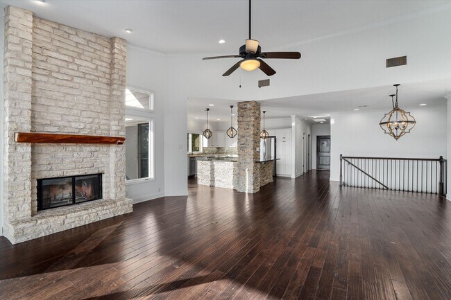 Building Photo - 106 Confidence Cove