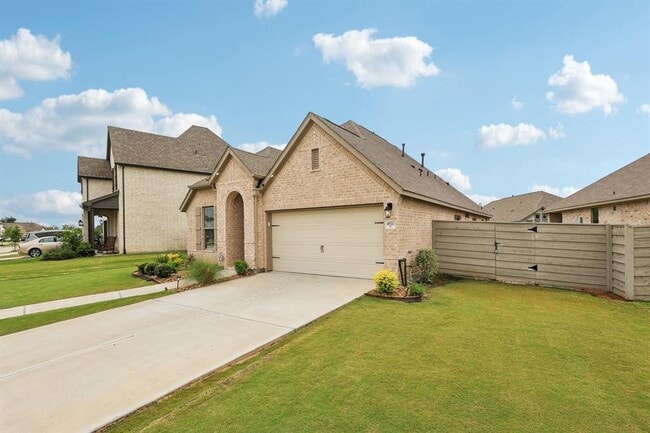 Building Photo - 4610 Cedar Butte Ln