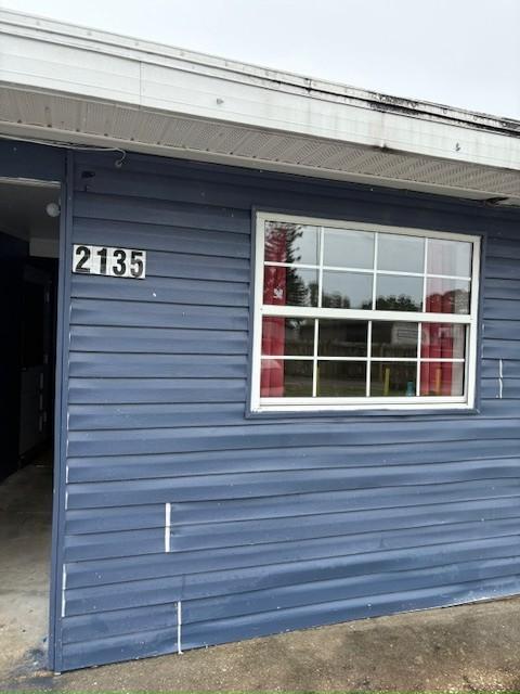 Building Photo - 2135 E Camp N Comfort Ln