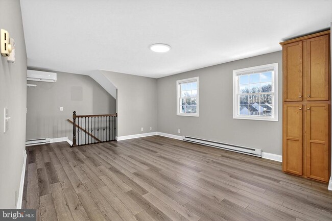 Building Photo - 177 Melodic Dr