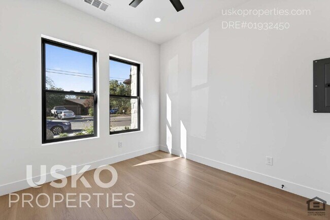 Building Photo - "Charming 2-Bedroom Retreat in Rocklin – Cozy 900 Sq Ft Home on Winding Lane!"