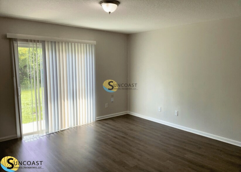 Building Photo - 8223 Golden Bamboo Dr