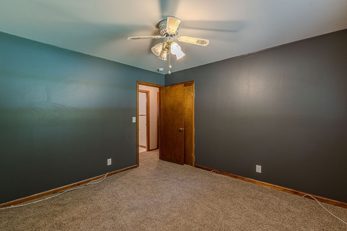 Building Photo - 3920 Cliftondale Pl