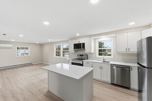 Building Photo - 12605 Main St