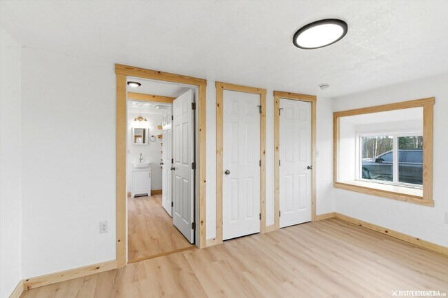 Building Photo - 12716 Hawk Ln