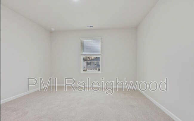 Building Photo - 540 Bridger Dr