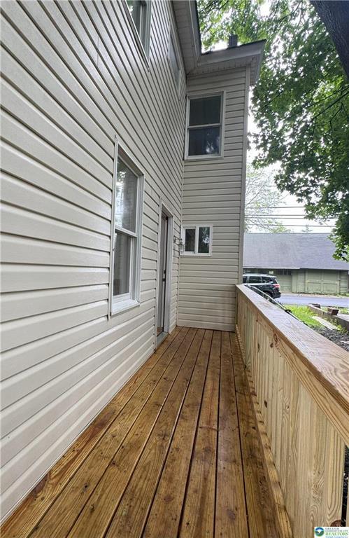 Building Photo - 226 Fern St