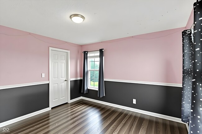 Building Photo - 2161 Silver Rose Dr