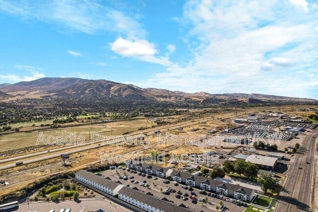 Building Photo - 5741 S 5th Ave