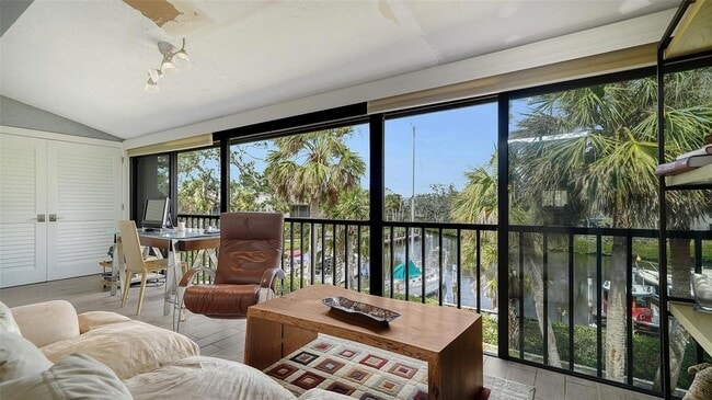 Building Photo - 1601 Pelican Point Dr