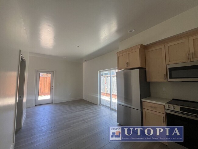 Building Photo - Brand New Beautifully Designed 2 Bedroom, 1.5 Bathroom Home in Westside Santa Cruz