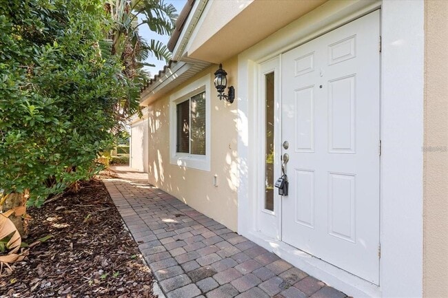 Building Photo - 12223 Pescara Ln