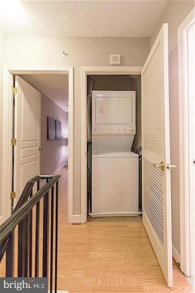 Building Photo - 616 E Street NW Unit 246