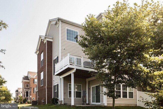 Building Photo - 43531 Heritage Gap Terrace