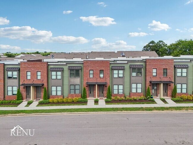 Primary Photo - 1001 Lifford Ln