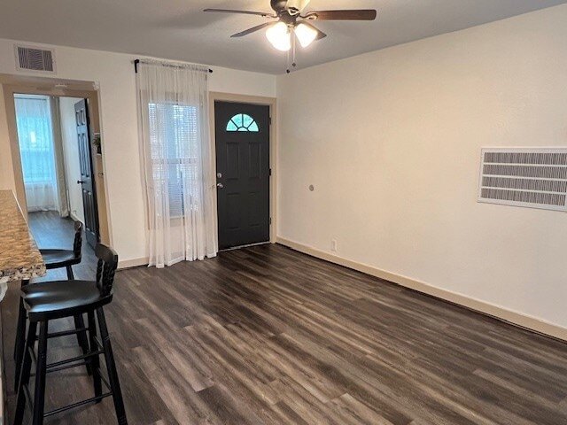 Building Photo - 4709 Park Dr