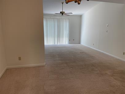 Building Photo - 123 Harvest Dr