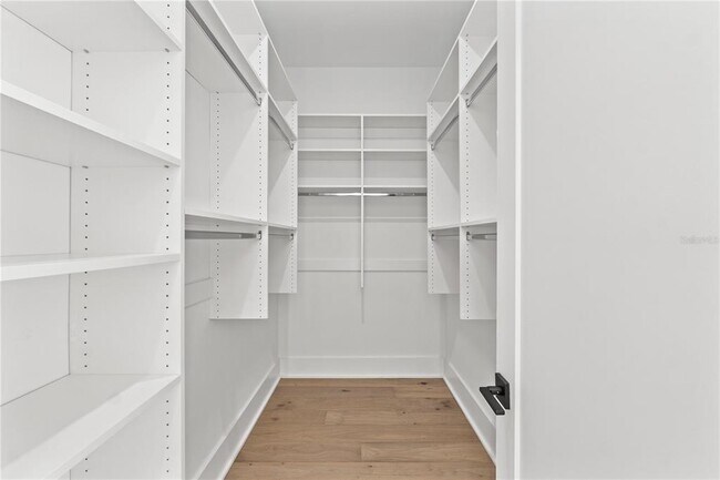 Building Photo - 531 Danube Ave