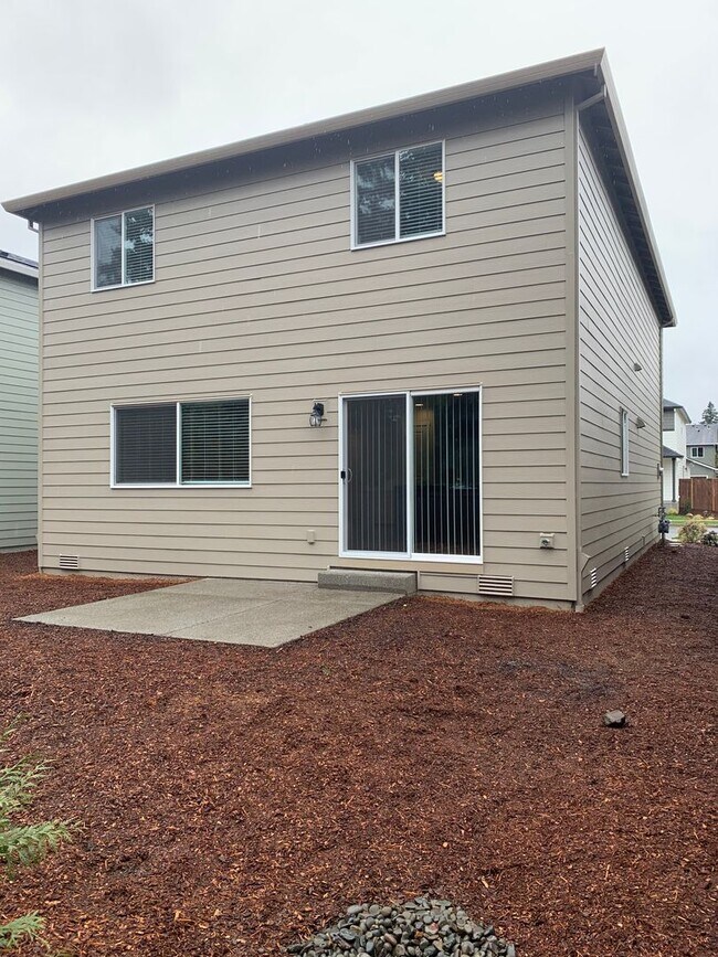Building Photo - Newly Built Home in Brand New Community! Evergreen School District ! Conveniently located next to...