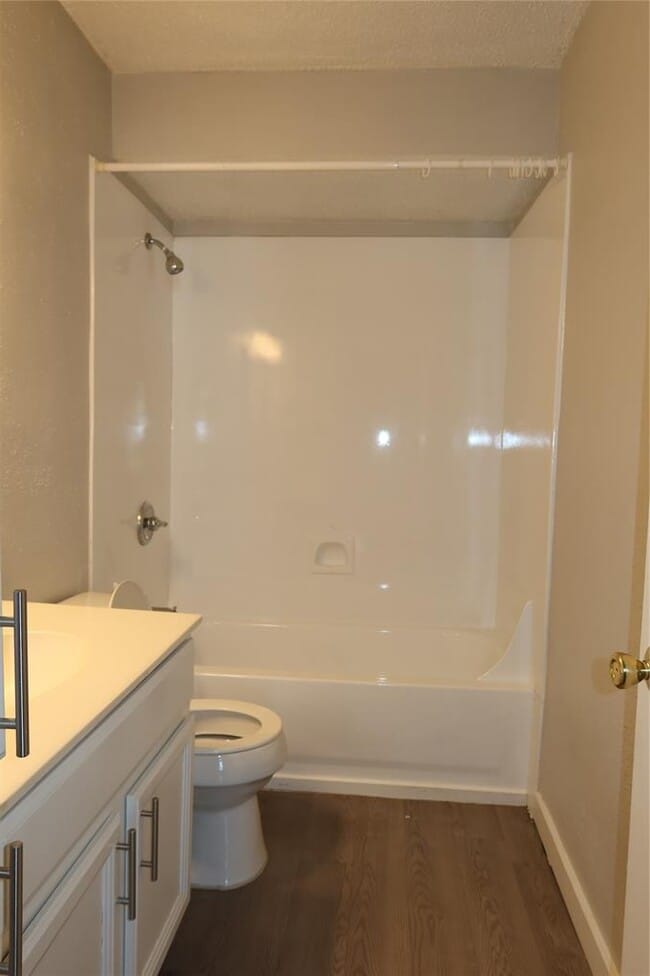 Building Photo - 2005 Glen Allen St