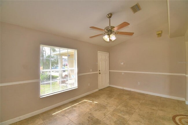 Building Photo - 223 Grouper Ct