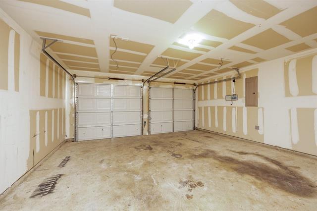 Building Photo - 8529 Prairie Dawn Dr